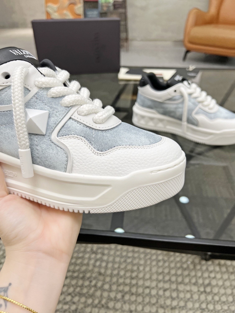 Valentino Sneakers